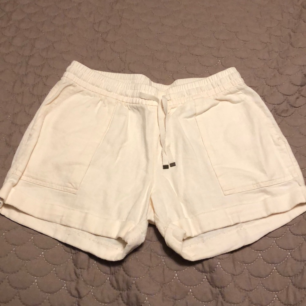 💟Old Navy pull on shorts.